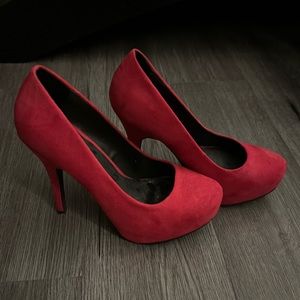 GREAT CONDITION Mix No. 6 Pink Velvet Pumps/Heels